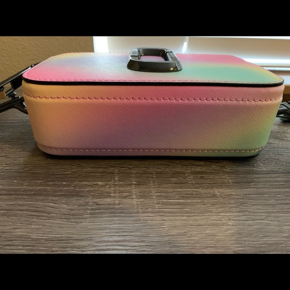 Marc Jacobs Snapshot Airbrush - Picture 4 of 9